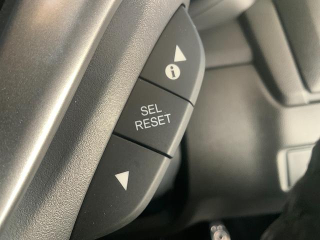 フィットハイブリッド Ｓ　ホンダセンシング　インターナビ（ＣＤ・ＤＶＤ・地デジ・ＢＴ）／バックカメラ／ドラレコ／ＥＴＣ／衝突軽減／追従クルコン／誤発進抑制／ＬＫＡＳ／ＬＥＤヘッド・フォグランプ／純正１６インチＡＷ／オートエアコン／キーレス（58枚目）