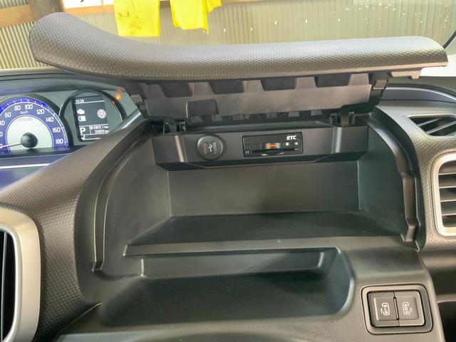 ソリオバンディット ハイブリッドＳＶ　全方位モニター／両側パワスラ／ツートンルーフ／セーフティサポート（ＤＣＢＳ／誤発進抑制／車線逸脱警報／アダプティブクルコン／ＬＥＤヘッド・フォグ／シートヒーター／純正８型ナビ／Ｂｌｕｅｔｏｏｔｈ／（66枚目）