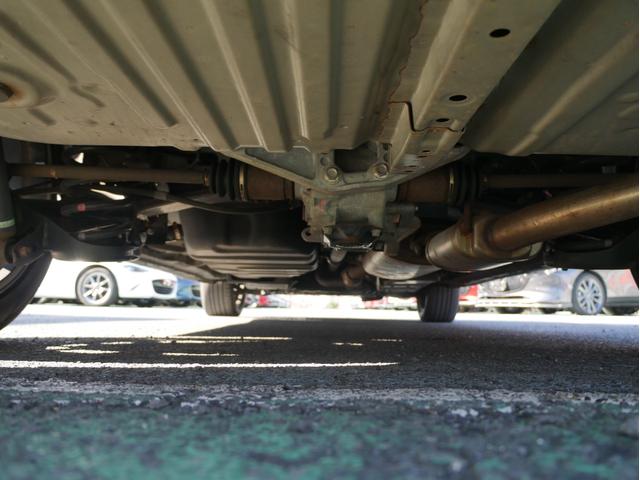 エスティマ アエラス　レザーパッケージ　３列７人乗り／本革シート／パワーシート／快適温熱シート／ＡＬＰＩＮＥ製８型ナビ／ＡＬＰＩＮＥ製フリップダウンモニターＤＶＤ／地デジＴＶ／Ｂｌｕｅｔｏｏｔｈ／モデリスタフロントエアロ／寒冷地仕様／ＥＴＣ（8枚目）