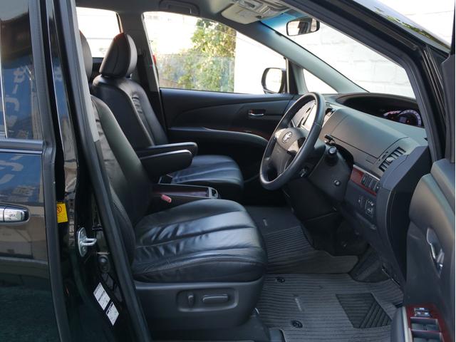 エスティマ アエラス　レザーパッケージ　３列７人乗り／本革シート／パワーシート／快適温熱シート／ＡＬＰＩＮＥ製８型ナビ／ＡＬＰＩＮＥ製フリップダウンモニターＤＶＤ／地デジＴＶ／Ｂｌｕｅｔｏｏｔｈ／モデリスタフロントエアロ／寒冷地仕様／ＥＴＣ（12枚目）