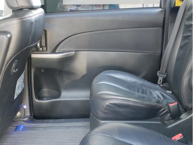 エスティマ アエラス　レザーパッケージ　３列７人乗り／本革シート／パワーシート／快適温熱シート／ＡＬＰＩＮＥ製８型ナビ／ＡＬＰＩＮＥ製フリップダウンモニターＤＶＤ／地デジＴＶ／Ｂｌｕｅｔｏｏｔｈ／モデリスタフロントエアロ／寒冷地仕様／ＥＴＣ（19枚目）