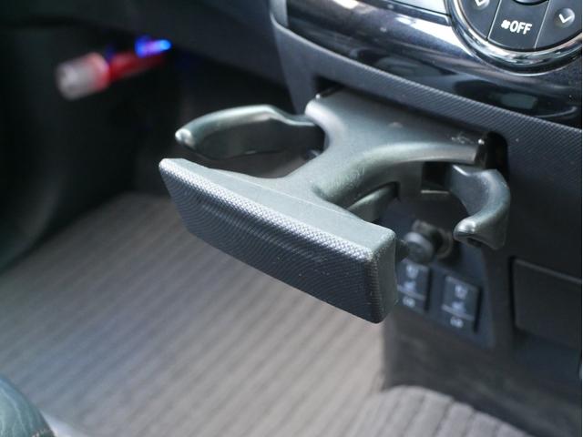 エスティマ アエラス　レザーパッケージ　３列７人乗り／本革シート／パワーシート／快適温熱シート／ＡＬＰＩＮＥ製８型ナビ／ＡＬＰＩＮＥ製フリップダウンモニターＤＶＤ／地デジＴＶ／Ｂｌｕｅｔｏｏｔｈ／モデリスタフロントエアロ／寒冷地仕様／ＥＴＣ（55枚目）