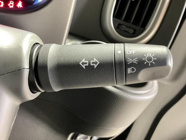 キューブ ライダー　ブラックライン　実走行４００ｋｍ／ＨＩＤヘッド／外装ダーククロームメッキ加飾・ライダー専用エアロバンパー／１６インチ光輝ＡＷ／プラズマクラスター付ＡＡＣ／インテリジェントキー・プッシュスタート／純正ナビ／ＥＴＣ（50枚目）