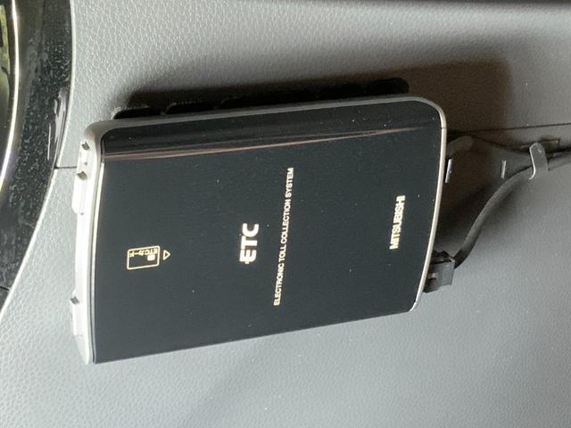 今では必需品のＥＴＣも付いております。高速道路での出入りもスムーズ。渋滞緩和にもなりエコにも繋がります。