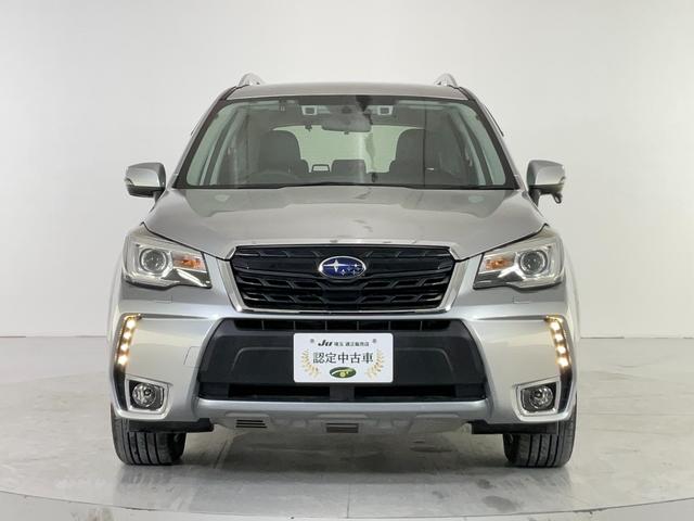 フォレスター ２．０ＸＴ　アイサイト　４ＷＤ／後期Ｄ型／アイサイトｖｅｒ．３／アドバンスドセイフティＰＫＧ／シルバールーフレール／ＬＥＤヘッドランプ・Ｆ・Ｒフォグ／１８インチＡＷ／ハーフレザーシート／Ｐシート／シートヒーター／純正ナビ（3枚目）