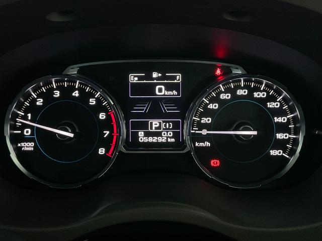 フォレスター ２．０ＸＴ　アイサイト　４ＷＤ／後期Ｄ型／アイサイトｖｅｒ．３／アドバンスドセイフティＰＫＧ／シルバールーフレール／ＬＥＤヘッドランプ・Ｆ・Ｒフォグ／１８インチＡＷ／ハーフレザーシート／Ｐシート／シートヒーター／純正ナビ（12枚目）