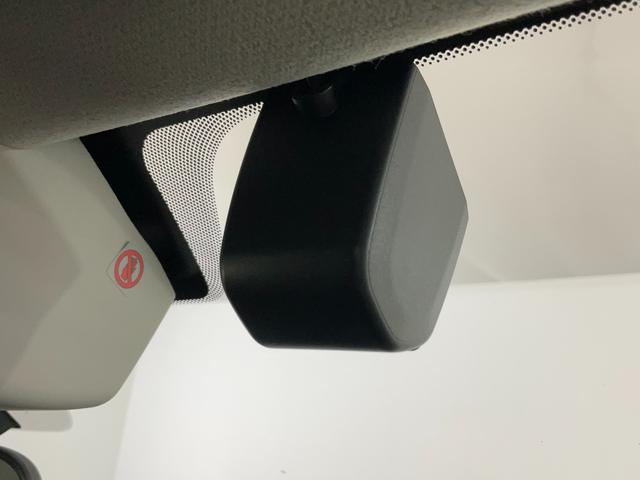 フォレスター ２．０ＸＴ　アイサイト　４ＷＤ／後期Ｄ型／アイサイトｖｅｒ．３／アドバンスドセイフティＰＫＧ／シルバールーフレール／ＬＥＤヘッドランプ・Ｆ・Ｒフォグ／１８インチＡＷ／ハーフレザーシート／Ｐシート／シートヒーター／純正ナビ（15枚目）