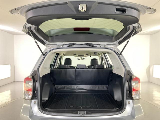 フォレスター ２．０ＸＴ　アイサイト　４ＷＤ／後期Ｄ型／アイサイトｖｅｒ．３／アドバンスドセイフティＰＫＧ／シルバールーフレール／ＬＥＤヘッドランプ・Ｆ・Ｒフォグ／１８インチＡＷ／ハーフレザーシート／Ｐシート／シートヒーター／純正ナビ（23枚目）