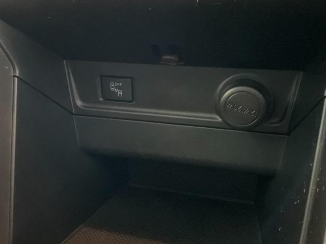 フォレスター ２．０ＸＴ　アイサイト　４ＷＤ／後期Ｄ型／アイサイトｖｅｒ．３／アドバンスドセイフティＰＫＧ／シルバールーフレール／ＬＥＤヘッドランプ・Ｆ・Ｒフォグ／１８インチＡＷ／ハーフレザーシート／Ｐシート／シートヒーター／純正ナビ（44枚目）