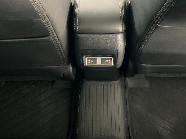 フォレスター ２．０ＸＴ　アイサイト　４ＷＤ／後期Ｄ型／アイサイトｖｅｒ．３／アドバンスドセイフティＰＫＧ／シルバールーフレール／ＬＥＤヘッドランプ・Ｆ・Ｒフォグ／１８インチＡＷ／ハーフレザーシート／Ｐシート／シートヒーター／純正ナビ（45枚目）