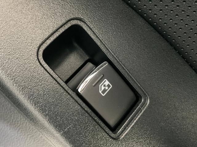 フォレスター ２．０ＸＴ　アイサイト　４ＷＤ／後期Ｄ型／アイサイトｖｅｒ．３／アドバンスドセイフティＰＫＧ／シルバールーフレール／ＬＥＤヘッドランプ・Ｆ・Ｒフォグ／１８インチＡＷ／ハーフレザーシート／Ｐシート／シートヒーター／純正ナビ（63枚目）