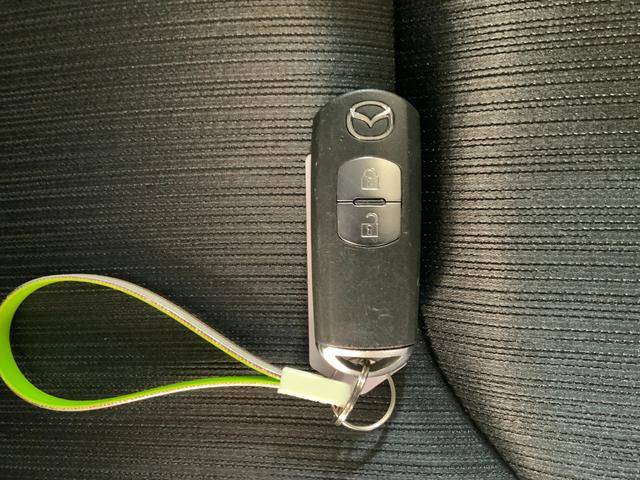 ＣＸ－８ ＸＤプロアクティブ　４ＷＤ／３列６人乗／衝突軽減ブレーキ／ＢＳＭ／前後障害物センサー／クルコン／ＬＫＡ／アダプティブＬＥＤヘッド／ステアヒーター／シートヒーター／メモリー付Ｐシート／３６０度ビュー／マツコネナビ／ＥＴＣ（25枚目）