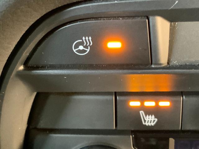 ＣＸ－８ ＸＤプロアクティブ　４ＷＤ／３列６人乗／衝突軽減ブレーキ／ＢＳＭ／前後障害物センサー／クルコン／ＬＫＡ／アダプティブＬＥＤヘッド／ステアヒーター／シートヒーター／メモリー付Ｐシート／３６０度ビュー／マツコネナビ／ＥＴＣ（30枚目）