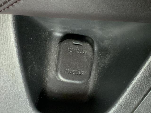 ＣＸ－８ ＸＤプロアクティブ　４ＷＤ／３列６人乗／衝突軽減ブレーキ／ＢＳＭ／前後障害物センサー／クルコン／ＬＫＡ／アダプティブＬＥＤヘッド／ステアヒーター／シートヒーター／メモリー付Ｐシート／３６０度ビュー／マツコネナビ／ＥＴＣ（31枚目）