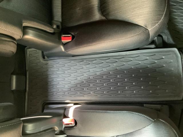 ＣＸ－８ ＸＤプロアクティブ　４ＷＤ／３列６人乗／衝突軽減ブレーキ／ＢＳＭ／前後障害物センサー／クルコン／ＬＫＡ／アダプティブＬＥＤヘッド／ステアヒーター／シートヒーター／メモリー付Ｐシート／３６０度ビュー／マツコネナビ／ＥＴＣ（43枚目）