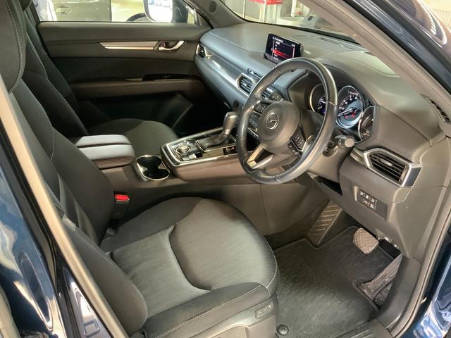 ＣＸ－８ ＸＤプロアクティブ　４ＷＤ／３列６人乗／衝突軽減ブレーキ／ＢＳＭ／前後障害物センサー／クルコン／ＬＫＡ／アダプティブＬＥＤヘッド／ステアヒーター／シートヒーター／メモリー付Ｐシート／３６０度ビュー／マツコネナビ／ＥＴＣ（63枚目）