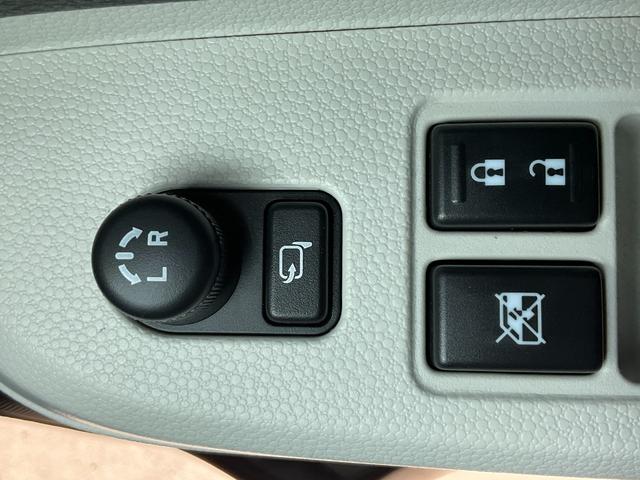 イグニス Sセレクション ワンオーナー(自社名変済)/セーフティサポート/純正ケンウッドナビ/ETC/バックカメラ/ドラレコ/衝突軽減/誤発進抑制/車線逸脱警報/先行車発進告知/前席シートヒーター/CD・DVD・地デジ・BT(32枚目)