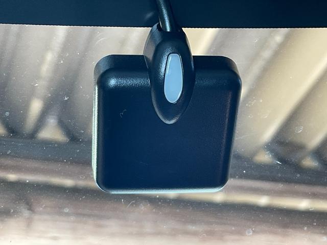 イグニス Sセレクション ワンオーナー(自社名変済)/セーフティサポート/純正ケンウッドナビ/ETC/バックカメラ/ドラレコ/衝突軽減/誤発進抑制/車線逸脱警報/先行車発進告知/前席シートヒーター/CD・DVD・地デジ・BT(43枚目)