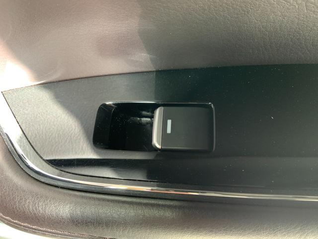 ＣＸ－８ ＸＤ　Ｌパッケージ　３６０度ビュー／衝突軽減ブレーキ／ＢＳＭ／レーダークルコン／ＬＫＡ／アダプティブＬＥＤヘッド／車線逸脱警報／深赤革シート／Ｐシート／シートヒーター／電動Ｂドア／マツコネナビ／Ｂｌｕｅｔｏｏｔｈ／ＥＴＣ（32枚目）