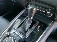 シフトレバー。ぜひ一度お客様の目で確認してください。 7