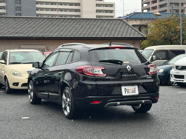 メガーヌエステート ＧＴ　２２０（9枚目）