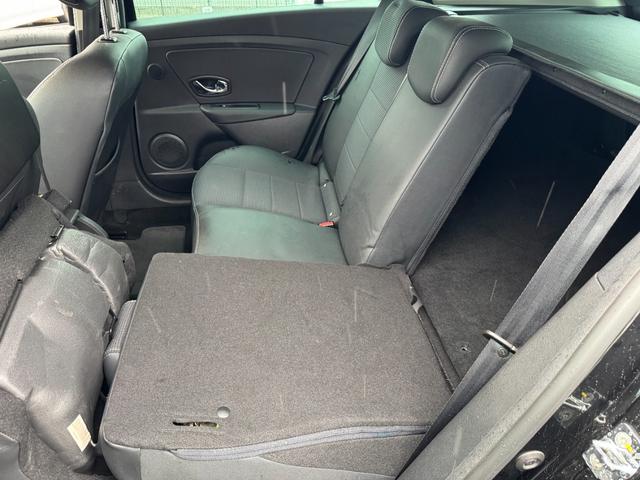 メガーヌエステート ＧＴ　２２０（24枚目）