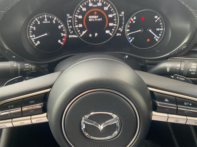 ＭＡＺＤＡ３セダン Ｘ　Ｌパッケージ　マツコネ　全方位カメラ　黒革シート　レーダークルーズ　ＬＥＤ　ＥＴＣ　コーナーセンサー　ＢＳＭ　４ＷＤ　パワーシート　シートメモリー　フルセグ地デジＴＶ　ＨＤＭＩ　シートヒーター　ＣＤ・ＤＶＤ（34枚目）