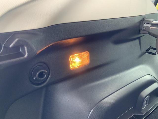 ＸＶ アドバンス　セイフティプラス　ブラックルーフレール　ドラレコ　ナビ　Ｓ・バックカメラ　ＬＥＤヘッド　ブルー内装　ブルー革シート　シートヒーター　スマートキー　プッシュスタート　パワーシート　１８インチＡＷ　ＥＴＣ（51枚目）