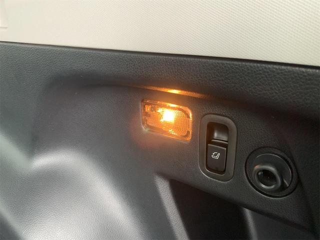 フォレスター 　アドバンスドセイフティ　全席シートヒーター　ナビ　バックカメラ　Ｂｌｕｅｔｏｏｔｈ　ＥＴＣ　ＬＥＤヘッド　ＡＴハイビーム　ＢＳＭ　スマートキー　プッシュスタート　１８インチＡＷ　パワーシート（50枚目）