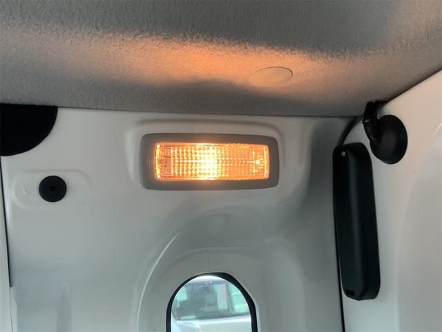DAIHATSU HIJET TRUCK JUMBO SA III T