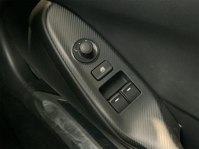 ロードスター Sスペシャルパッケージ 6MT マツコネ LEDヘッド スマートキー レインセンサーワイパー i-ELOOP 革巻きステアリング ステアリングスイッチ トルセンLSD Bluetooth ETC 16インチガンメタAW(37枚目)