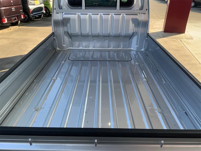 ハイゼットトラック エクストラSAIIIt 5MT 4WD CDオーディオ LEDヘッドライト スマートアシスト3t 衝突軽減 VSC キーレス パワーウインドウ パワードアロック LEDフォグ スーパーデフロック エマージェンシーシグナル(18枚目)