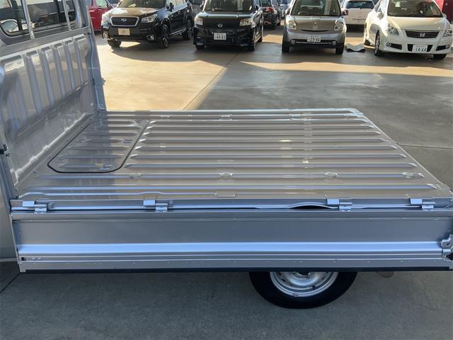 ハイゼットトラック エクストラSAIIIt 5MT 4WD CDオーディオ LEDヘッドライト スマートアシスト3t 衝突軽減 VSC キーレス パワーウインドウ パワードアロック LEDフォグ スーパーデフロック エマージェンシーシグナル(28枚目)