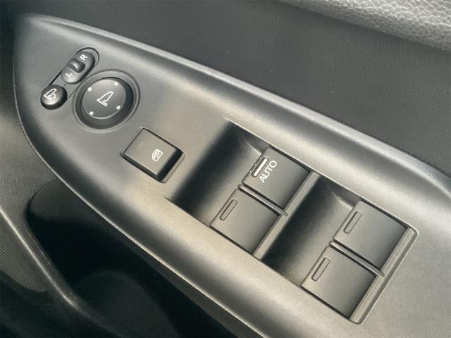 シャトル ハイブリッドＸ　ホンダセンシング　ドラレコ　ナビ　Ｂｌｕｅｔｏｏｔｈ　バックカメラ　ＬＥＤヘッド　スマートキー　プッシュスタート　レーダークルコン　ステアリングスイッチ　シートヒーター　ＬＥＤフォグ　ハーフレザー　ビルトインＥＴＣ（37枚目）