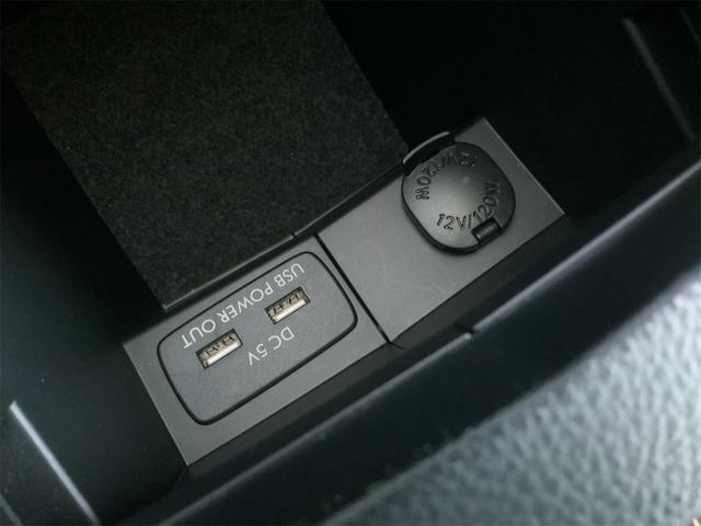 フォレスター ２．０ＸＴ　アイサイト　アドバンスドセイフティ　ＤＩＡＴＯＮＥナビ　バックカメラ　全席シートヒーター　Ｂｌｕｅｔｏｏｔｈ　パワーシート　ＬＥＤライナー　ＬＥＤヘッド　ＡＴハイビーム　ＬＤＡ　ＢＳＭ　ＥＴＣ　スマートキー（30枚目）