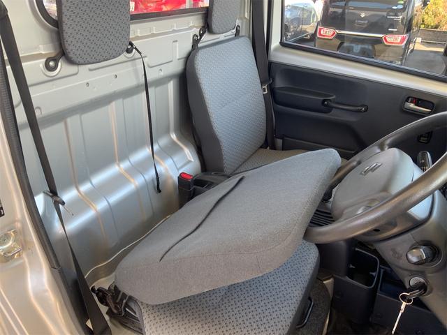 キャリイトラック 農繁スペシャル　強化リアサスペンション　セーフティサポート　５ＭＴ　デフロック　リモコンキー　パワードアロック　パワーウインドウ　デュアルカメラブレーキサポート　車線逸脱警報　ＬＫＡ　オートライト　衝突軽減（18枚目）