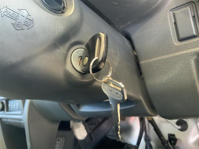 キャリイトラック 農繁スペシャル　強化リアサスペンション　セーフティサポート　５ＭＴ　デフロック　リモコンキー　パワードアロック　パワーウインドウ　デュアルカメラブレーキサポート　車線逸脱警報　ＬＫＡ　オートライト　衝突軽減（48枚目）