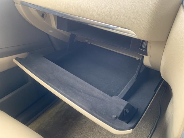 ムラーノ ２５０ＸＶ　ＦＯＵＲ　１オーナー　サンルーフ　ベージュ革シート　ナビ　サイド・バックカメラ　パワーシート　スマートキー　プッシュスタート　ＥＴＣ　Ｂｌｕｅｔｏｏｔｈ　フルセグ　クルコン　シートヒーター　ＨＩＤヘッド（45枚目）