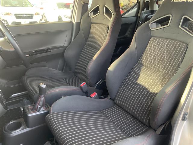 使用感が出やすいとされる運転席も、ほとんどダメージもなく、非常にキレイな状態です！！