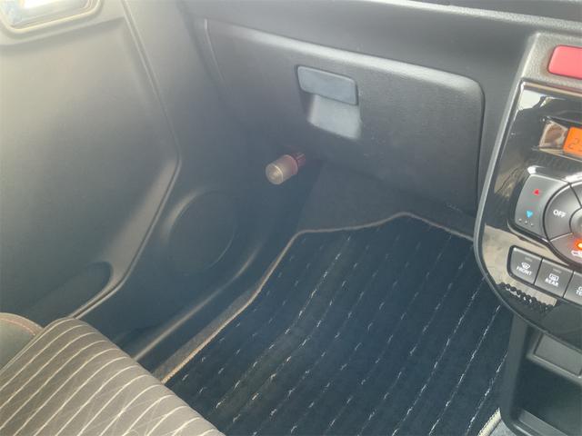 全車ルームクリーニング施工済ですので、中古車とは思えない程『マジピカ』な状態で現車のご確認が頂けます♪