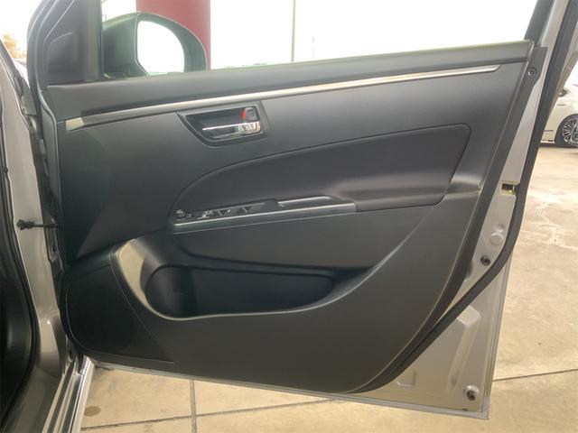 スイフトスポーツ ベースグレード ナビ HIDヘッド ワンセグTV クルコン CD・DVD プライバシーガラス 17インチAW スマートキー プッシュスタート イモビライザー スポーツシート ステアリングスイッチ フォグライト(22枚目)