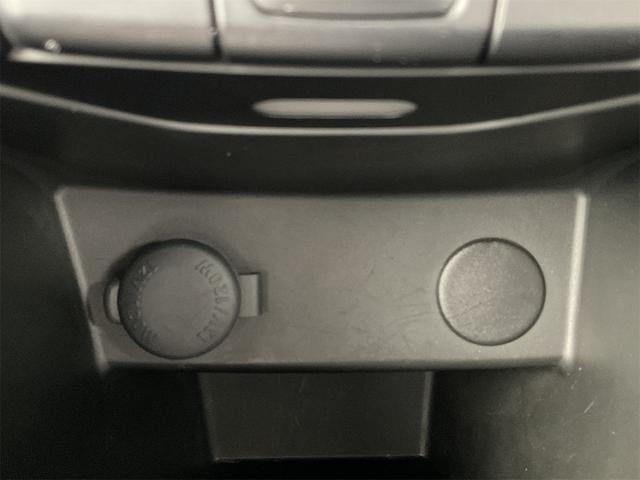 スイフトスポーツ ベースグレード ナビ HIDヘッド ワンセグTV クルコン CD・DVD プライバシーガラス 17インチAW スマートキー プッシュスタート イモビライザー スポーツシート ステアリングスイッチ フォグライト(29枚目)