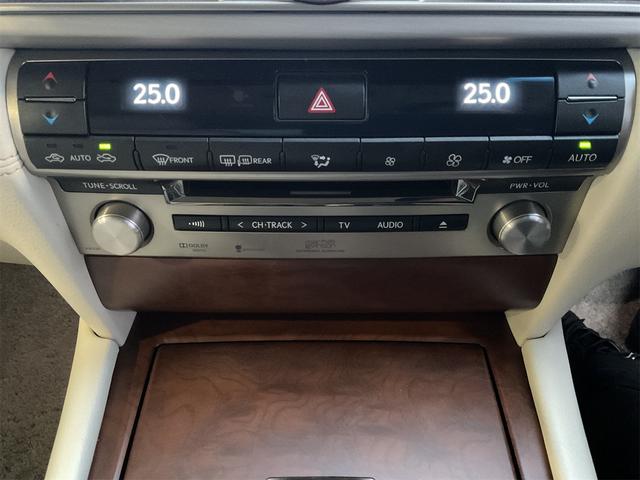 ＬＳ ＬＳ６００ｈ　バージョンＬ　サンルーフ　エアサスコントローラー　ナイトビュー付プリクラッシュセーフティ　ＬＫＡ　ＢＳＭ　ステアリングヒーター　後期　２０インチＡＷ　セミアニリン革シート　Ｂｌｕｅｔｏｏｔｈ　後席マッサージ　ＥＴＣ（28枚目）