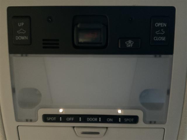 ＬＳ ＬＳ６００ｈ　バージョンＬ　サンルーフ　エアサスコントローラー　ナイトビュー付プリクラッシュセーフティ　ＬＫＡ　ＢＳＭ　ステアリングヒーター　後期　２０インチＡＷ　セミアニリン革シート　Ｂｌｕｅｔｏｏｔｈ　後席マッサージ　ＥＴＣ（52枚目）