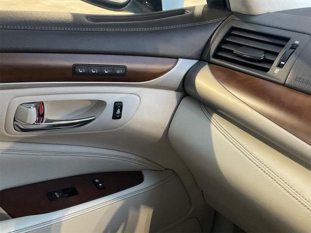 ＬＳ ＬＳ６００ｈ　バージョンＬ　サンルーフ　エアサスコントローラー　ナイトビュー付プリクラッシュセーフティ　ＬＫＡ　ＢＳＭ　ステアリングヒーター　後期　２０インチＡＷ　セミアニリン革シート　Ｂｌｕｅｔｏｏｔｈ　後席マッサージ　ＥＴＣ（56枚目）