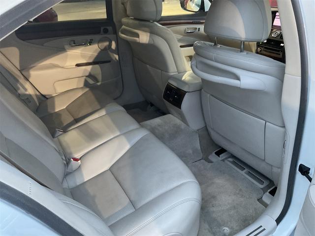 ＬＳ ＬＳ６００ｈ　バージョンＬ　サンルーフ　エアサスコントローラー　ナイトビュー付プリクラッシュセーフティ　ＬＫＡ　ＢＳＭ　ステアリングヒーター　後期　２０インチＡＷ　セミアニリン革シート　Ｂｌｕｅｔｏｏｔｈ　後席マッサージ　ＥＴＣ（58枚目）