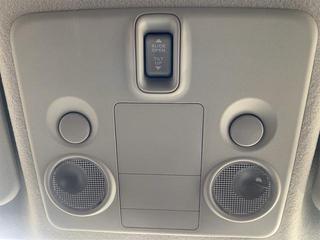 エスクード クロスアドベンチャー 1オーナー サンルーフ ナビ Bluetooth バックカメラ ETC ルーフキャリア ヒッチメンバー スマートキー ルーフレール HIDヘッド ESP 18インチAW LEDイルミ付きフォグ(41枚目)