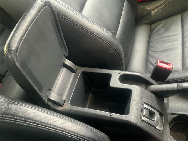 イオス ２．０Ｔ　１オーナー　記録簿Ｒ０６有　ドラレコ　タイミングベルト・ウォーターポンプ交換済　６速ＤＳＧ　ナビ　バックカメラ　Ｂｌｕｅｔｏｏｔｈ　ＥＴＣ　黒革シート　シートヒーター　電動オープン　　ガラスルーフ（28枚目）