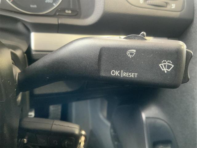 イオス ２．０Ｔ　１オーナー　記録簿Ｒ０６有　ドラレコ　タイミングベルト・ウォーターポンプ交換済　６速ＤＳＧ　ナビ　バックカメラ　Ｂｌｕｅｔｏｏｔｈ　ＥＴＣ　黒革シート　シートヒーター　電動オープン　　ガラスルーフ（31枚目）