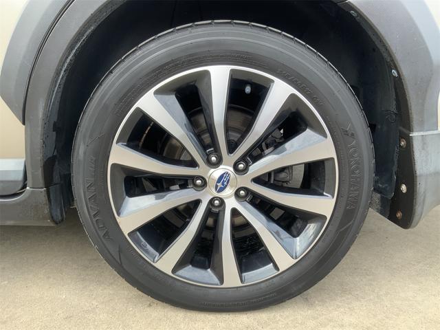 エクシーガクロスオーバー７ 　１オーナー　ドラレコ　ＥＴＣ２・０　ナビ　バックカメラ　パワーシート　シートヒーター　スマートキー　プッシュスタート　ＨＩＤヘッド　１７インチＡＷ　レーダークルーズ　７人乗　ルーフレール（20枚目）